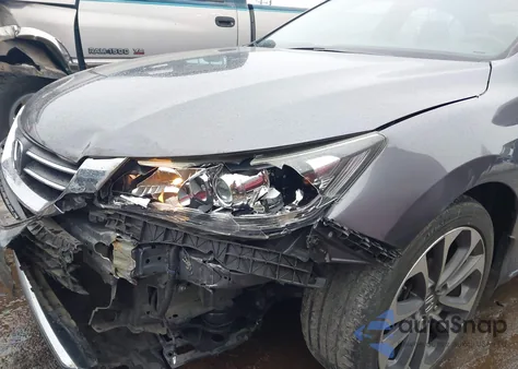 2014 Honda Accord Sport z USA, uszkodzony, nr VIN 1HGCR2F54EA076681